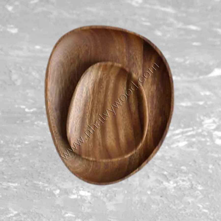 oval-wooden-tray